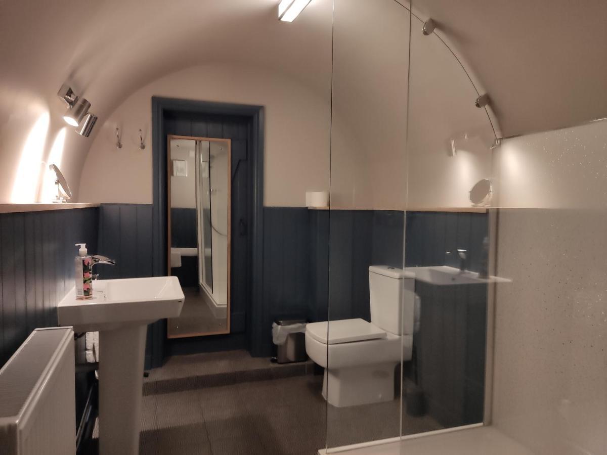 Beautiful Quiet Room In The Heart Of הולמפירת' מראה חיצוני תמונה